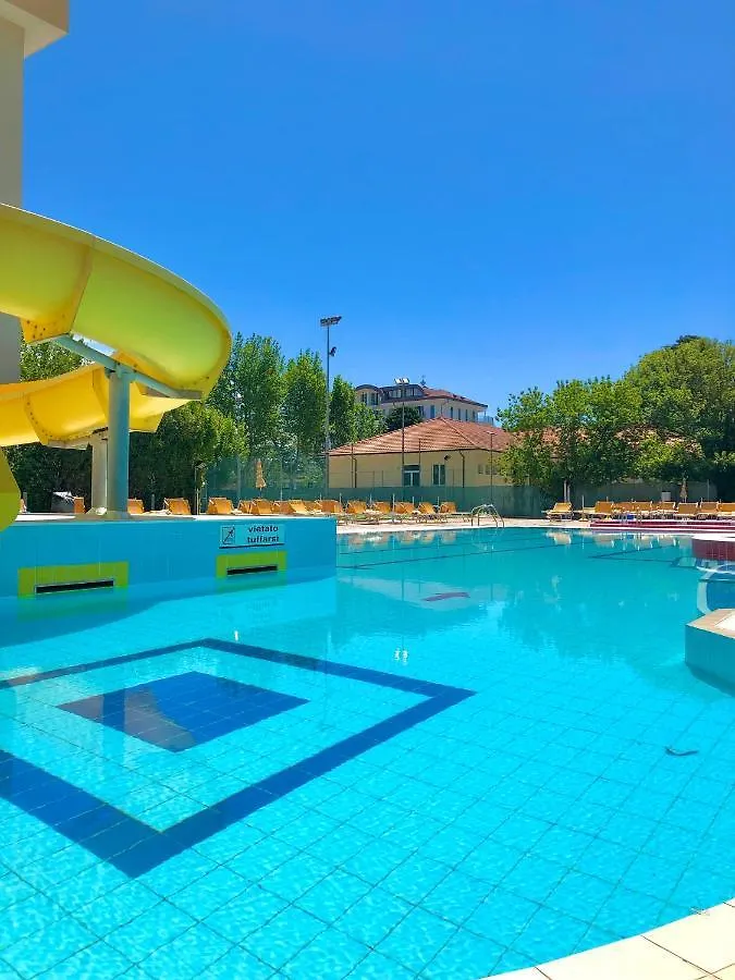 Hotel Caravel B&B Misano Adriatico 3*,